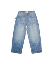 Load image into Gallery viewer, Rain Chain Jeans Light Wash