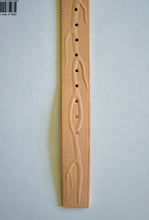 Load image into Gallery viewer, The Vein Belt Skin Tone