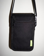 Load image into Gallery viewer, Stingwater Alpha Crossbody Bag Black