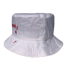 Load image into Gallery viewer, Nylon Melting Logo Crusher Hat White