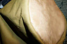 Load image into Gallery viewer, STING Shoulder Bag Khaki