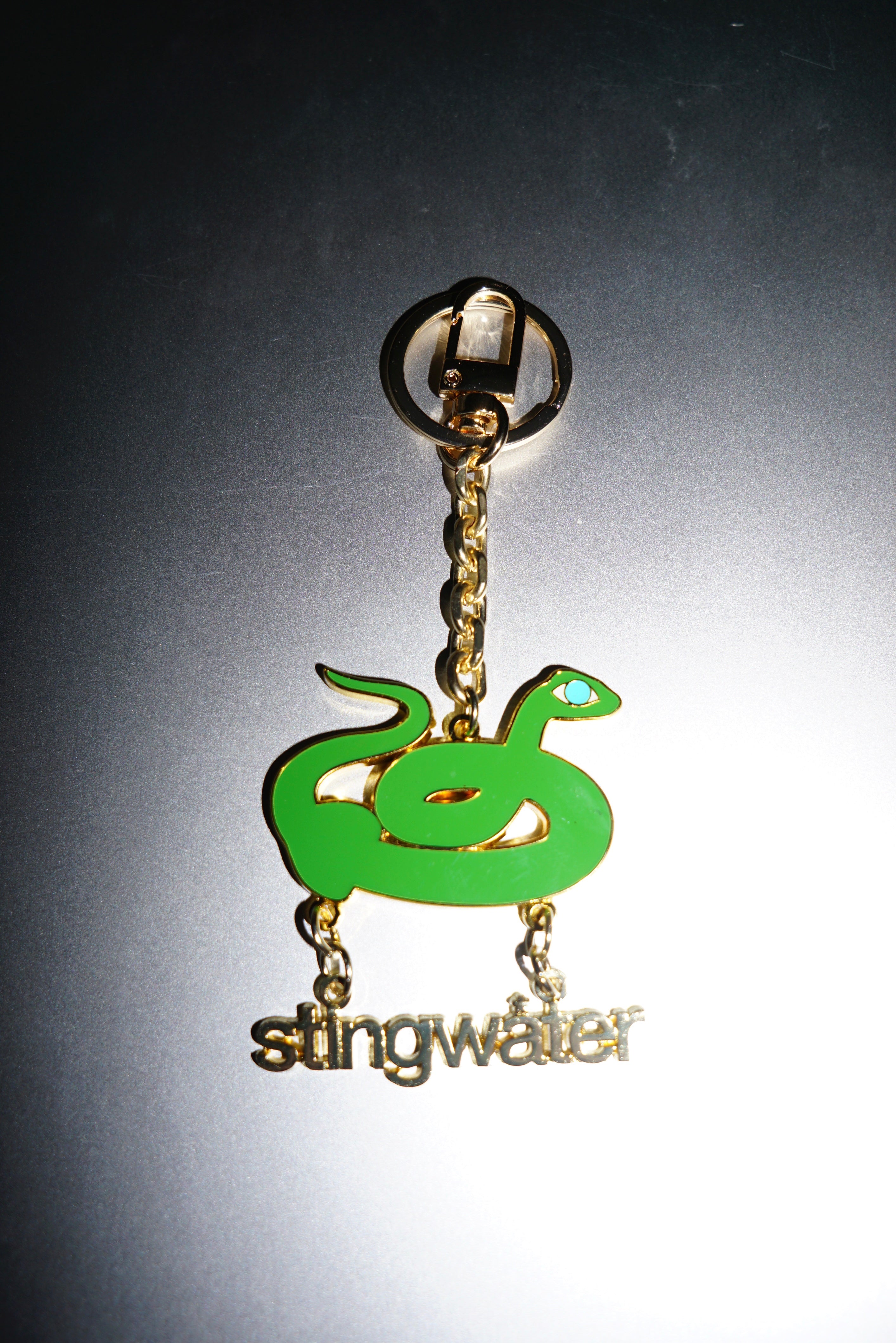  Stingwater Groeing Snake Keychain
