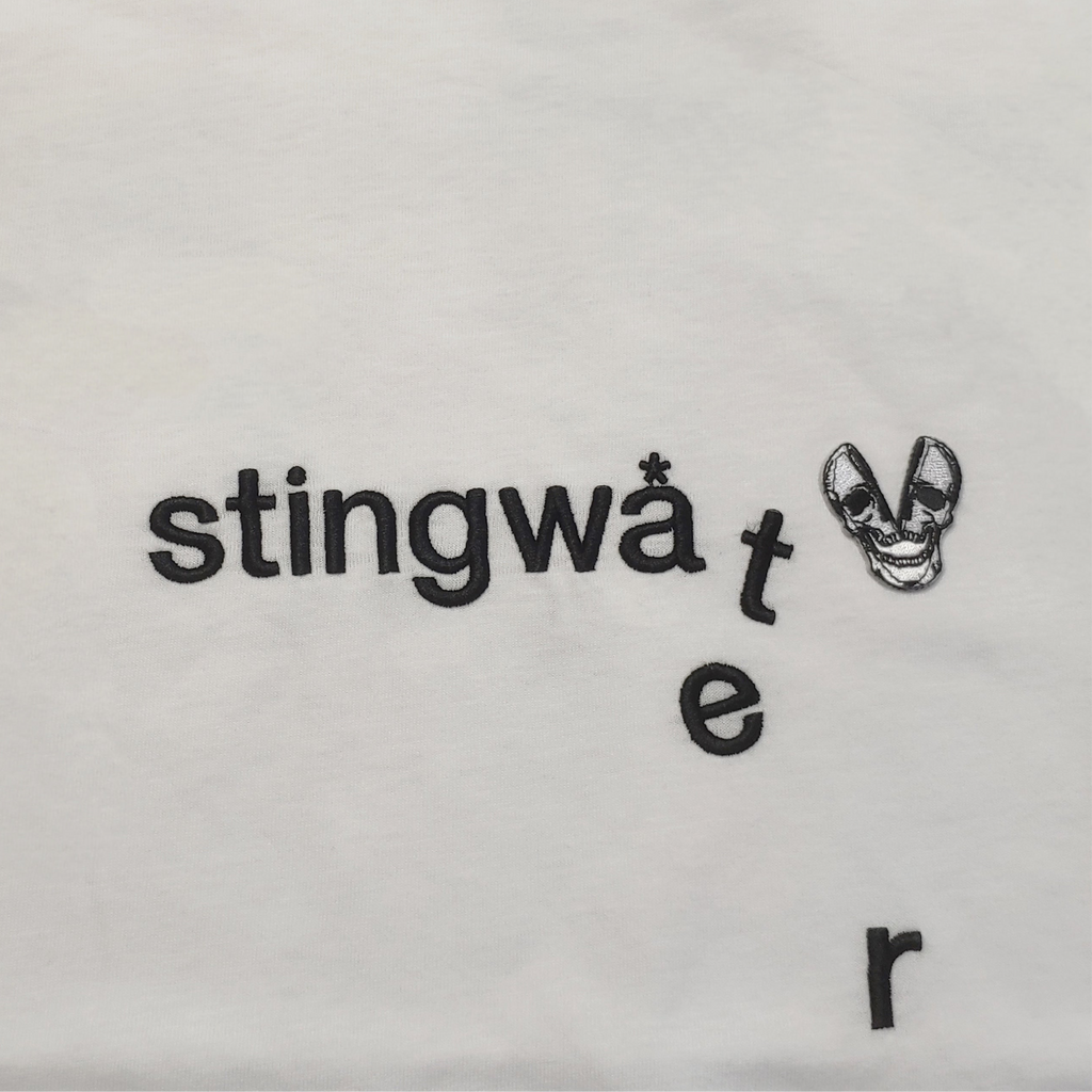 Classic melting logo and skull patch T Shirt White