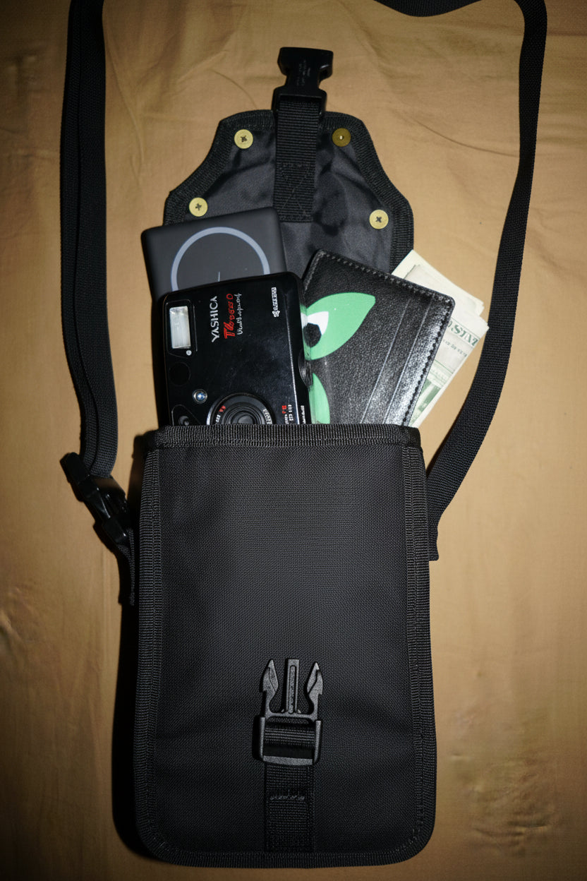 Alpha Crossbody Camera Bag Black