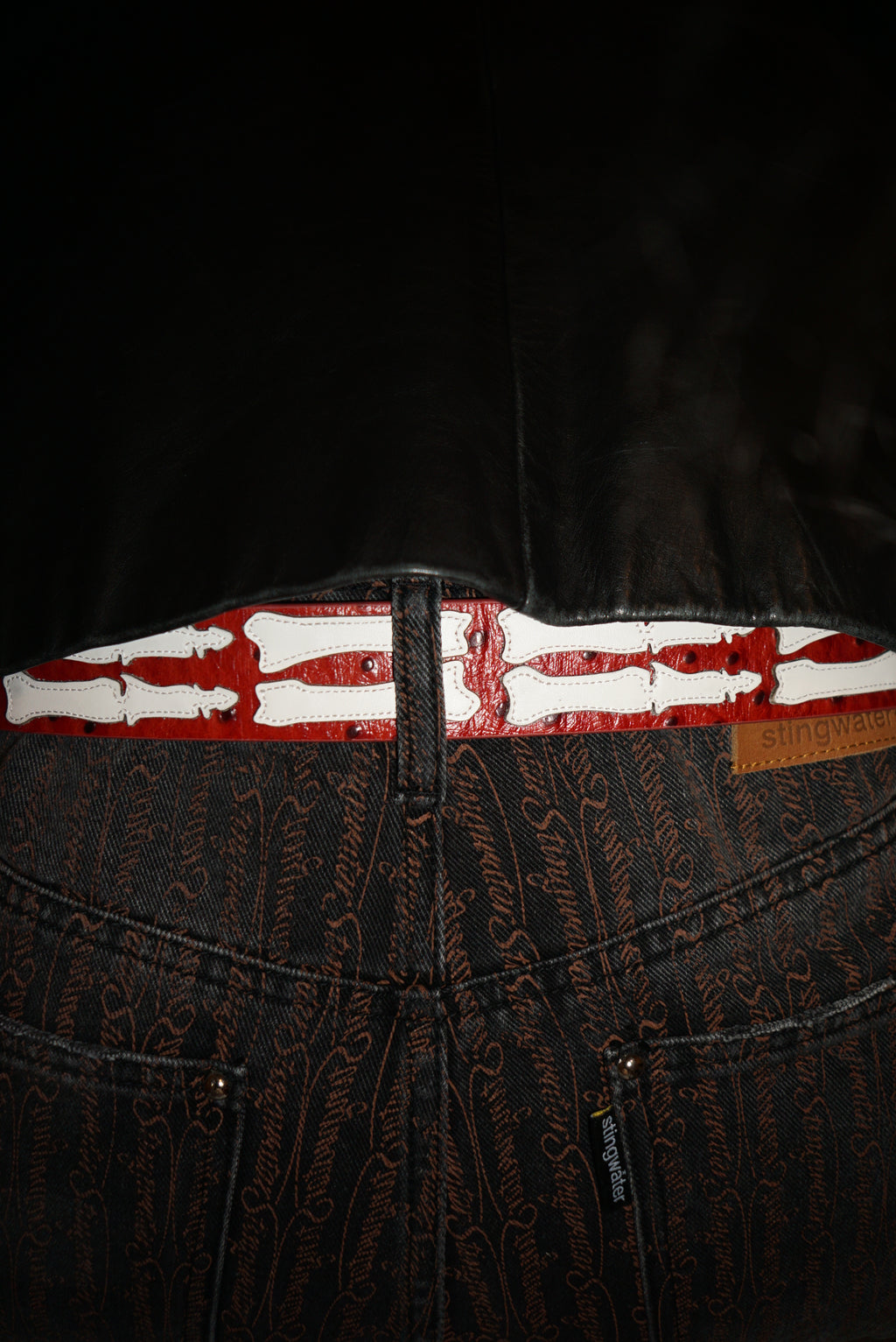 Script Double Knee Jeans Acid Black