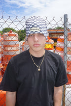 Sue Me Beanie White/Black