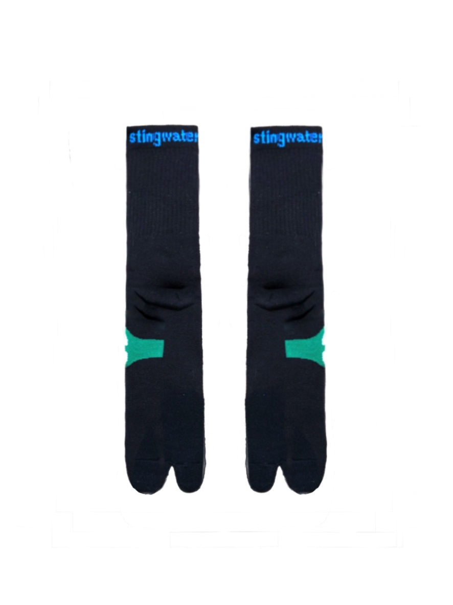 Stingwater Aapi tabi socks black