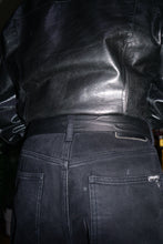 Load image into Gallery viewer, The Vein Belt Black
