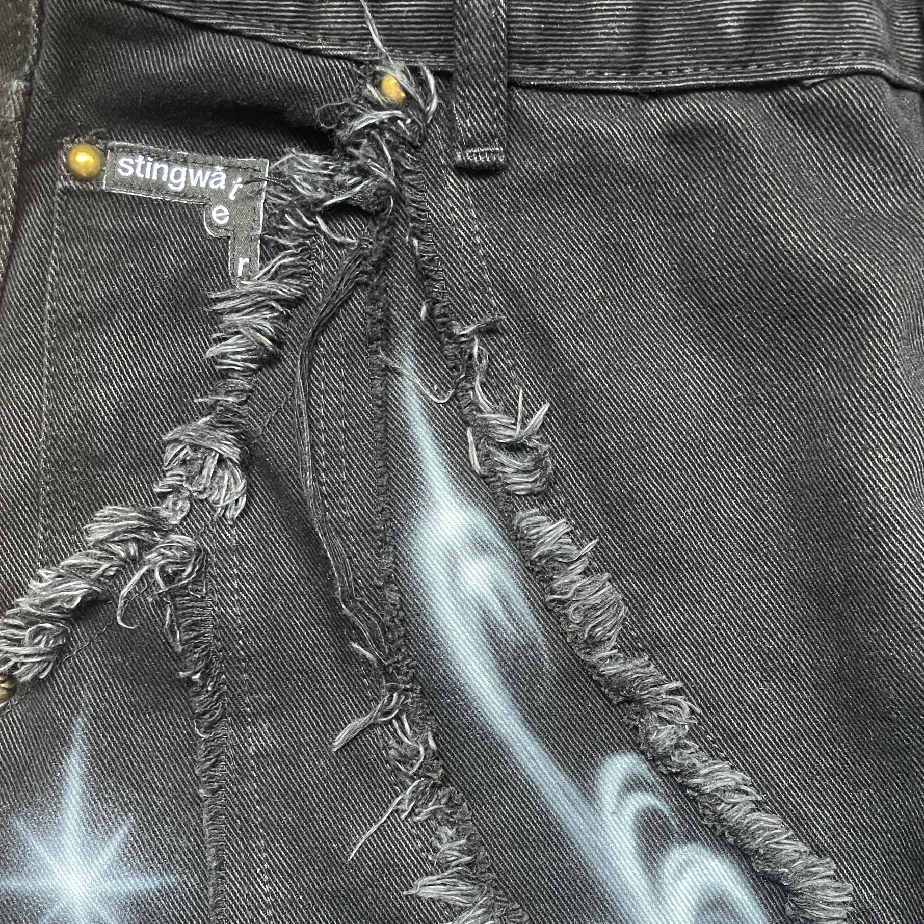  Stingwater Jean Shorts black Airbrush Kevin Mejia