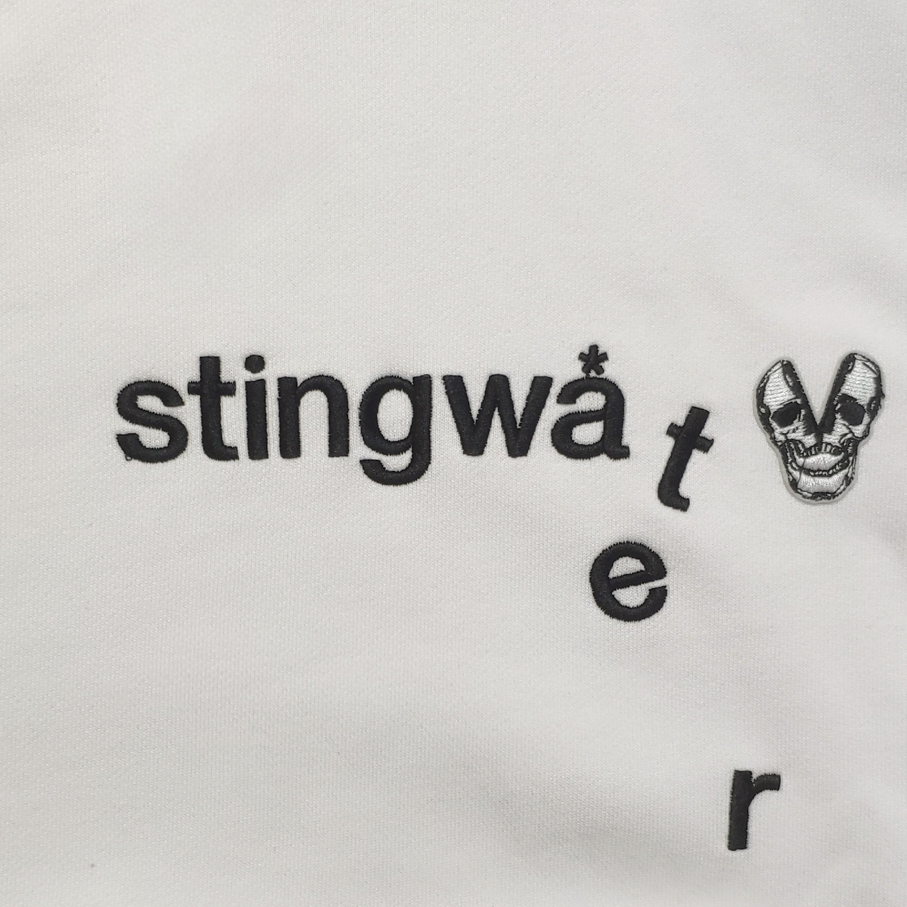 Classic melting logo and skull patch Hoodie White
