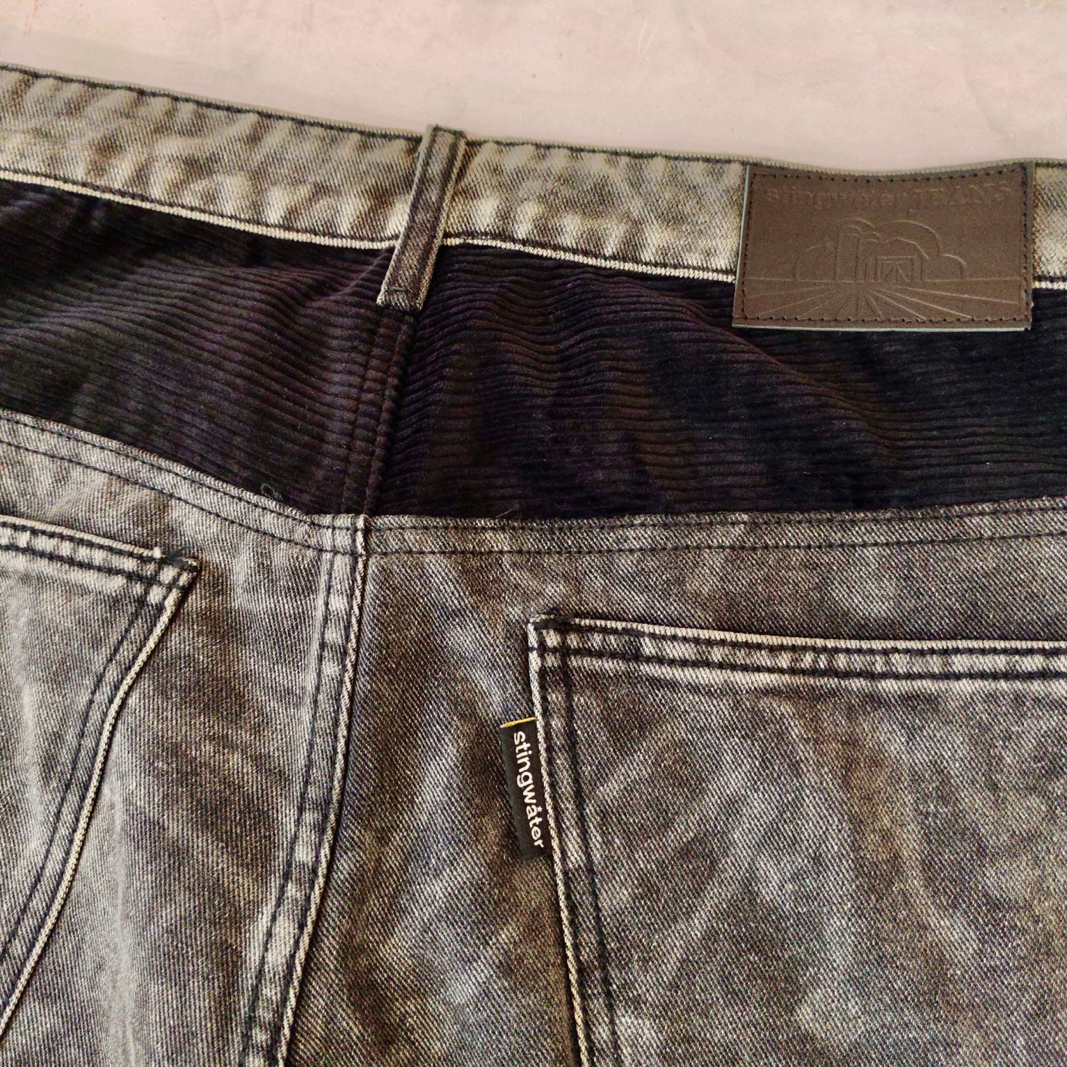 Speshal Connection Jeans Black