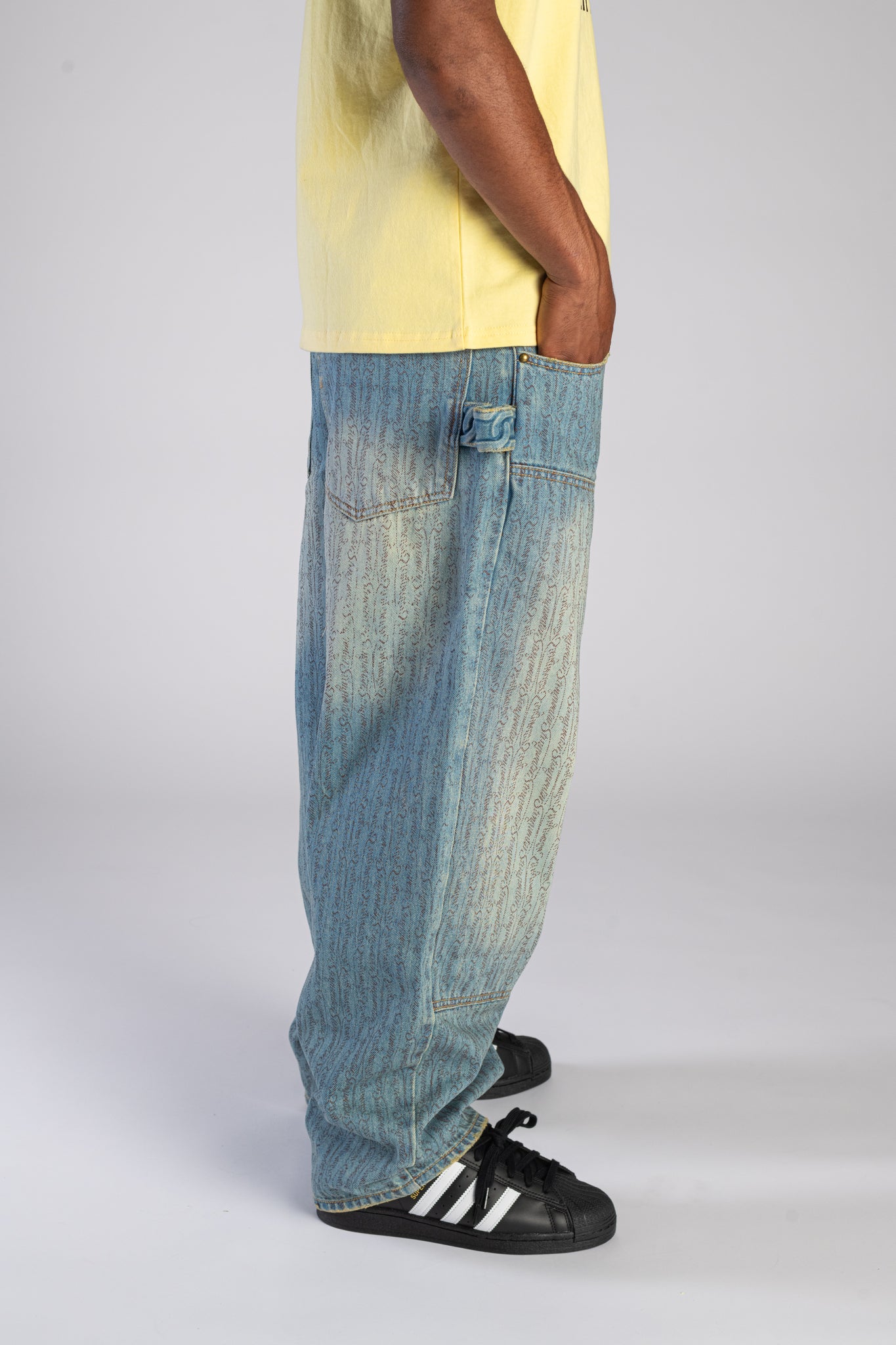 Script Double Knee Jeans Acid Blue