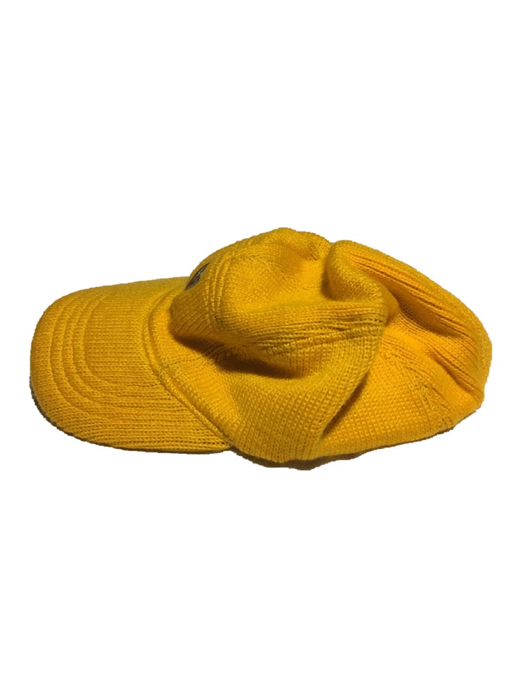 Aya knitted camp hat yellow
