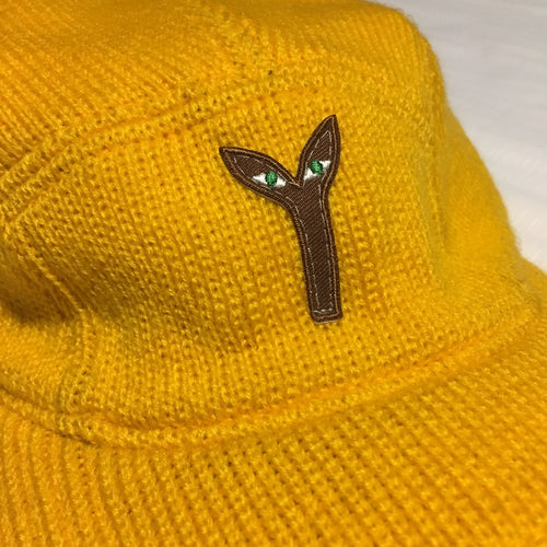 Aya knitted camp hat yellow