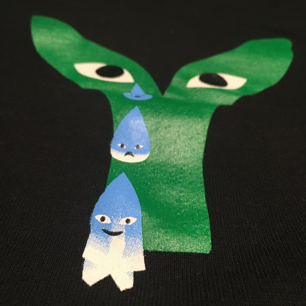 Aapi’s frozen tears hoodie black