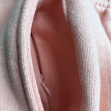 Load image into Gallery viewer, Drip Logo Sweatpants Inner Pink
