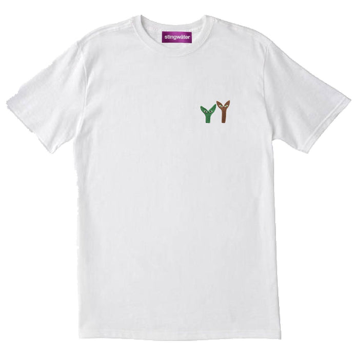 Aapi and Aya embroidered patch t-shirt white