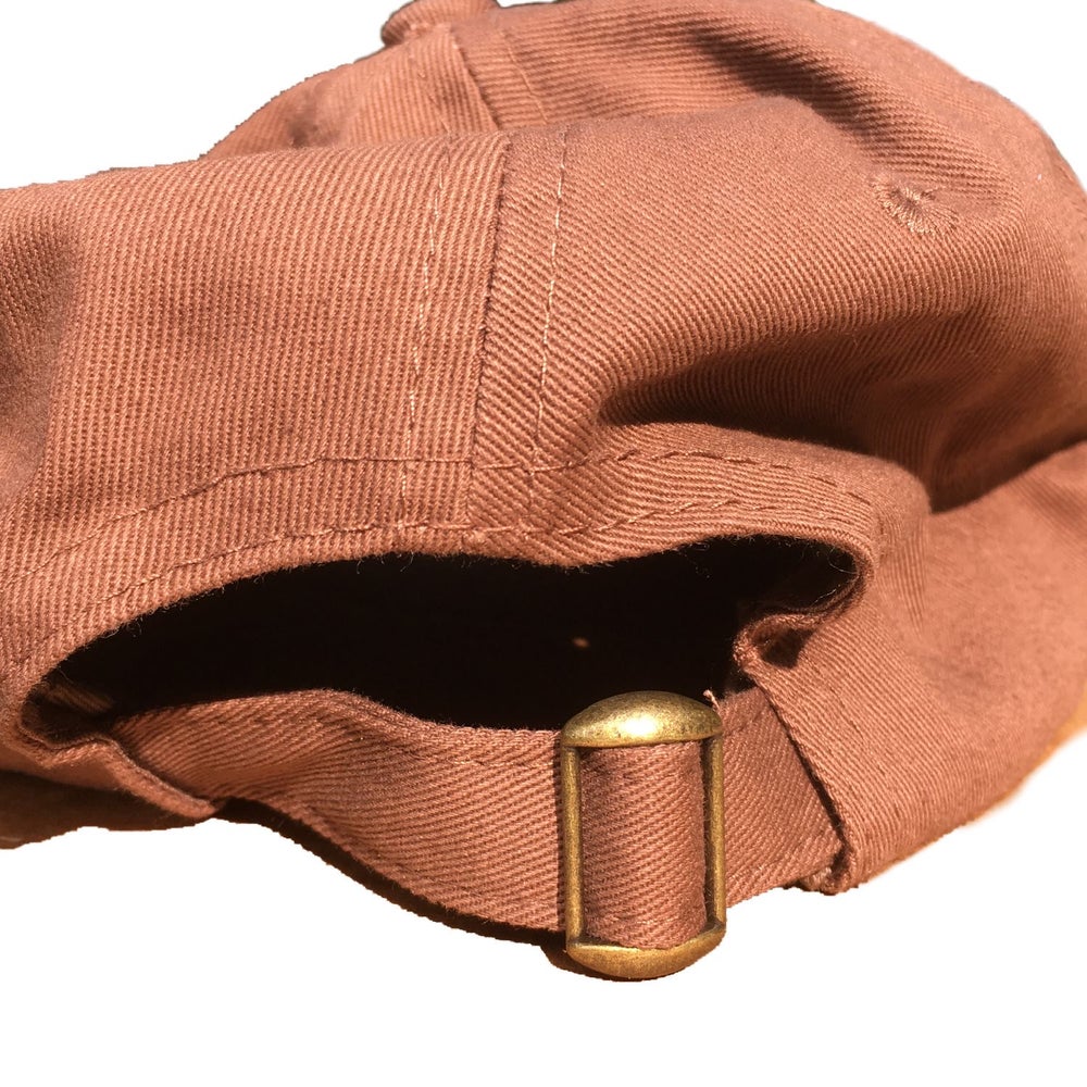V Speshal Mushroom Hat Broewn