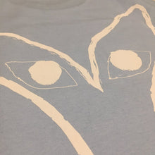 Load image into Gallery viewer, Empty your mind t shirt air blue
