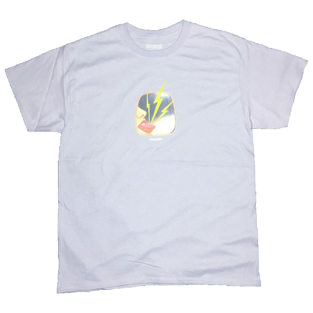 It stings the face T shirt bb purple