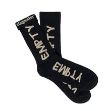 Load image into Gallery viewer, Empty Your Mind Socks Black
