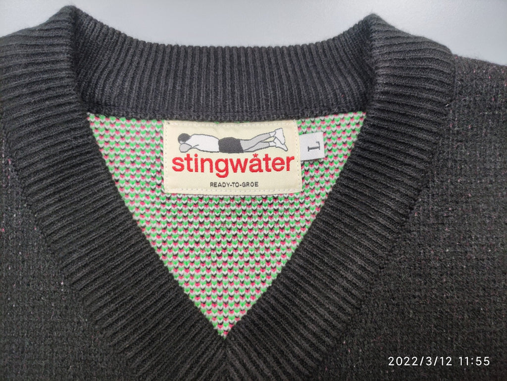 Rose Sweater Vest Black