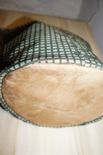 Load image into Gallery viewer, STING Shoulder Bag Grid Camo
