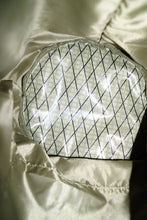 Load image into Gallery viewer, STING Shoulder Bag Grid Camo
