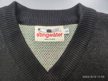 Load image into Gallery viewer, Rose Sweater Vest Off White
