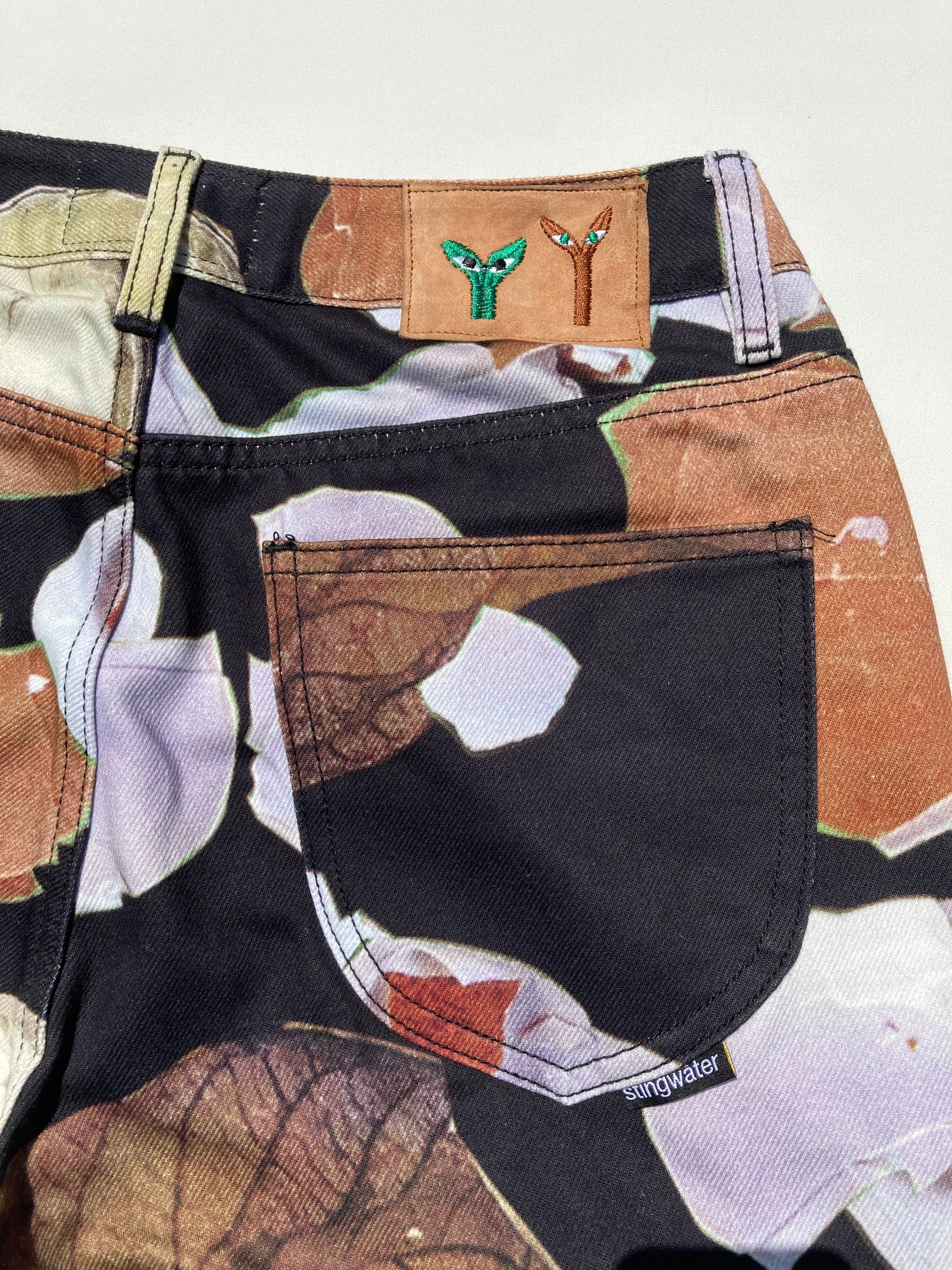 "Walking on Egg shells" Twill Pants Black